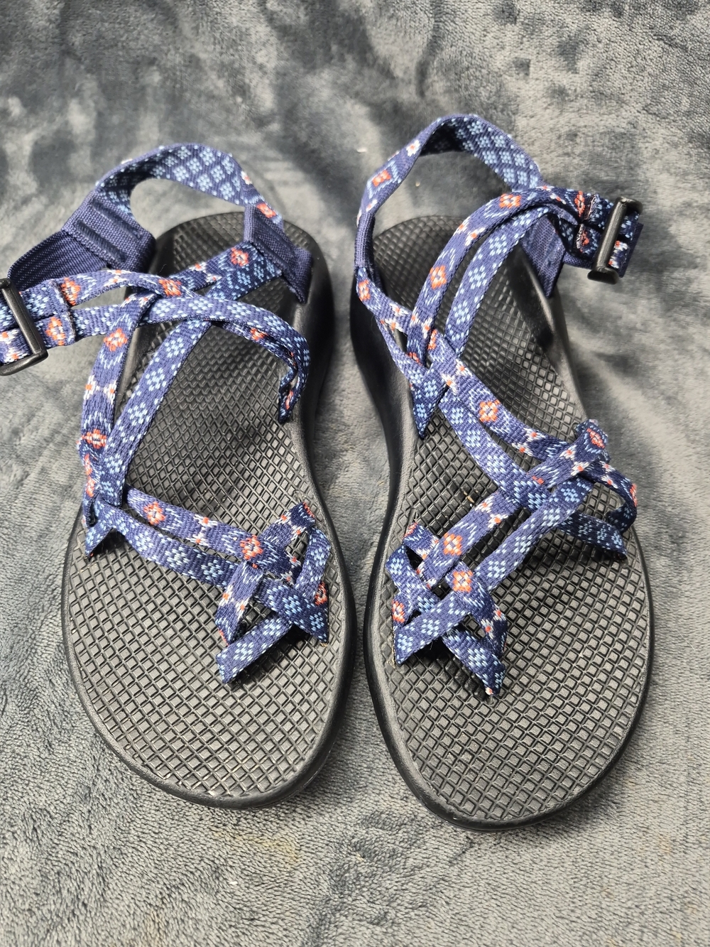 CHACO Blue & Orange ZX/2 Classic Pattern Straps Hiking Sandals Shoes Size W7 - Picture 4 of 9